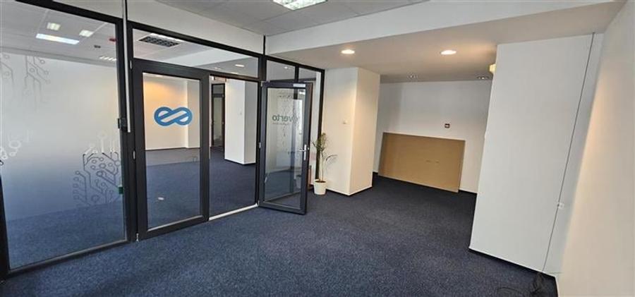 Spatii de birouri, langa metrou Aurel Vlaicu de la 90 mp - 4