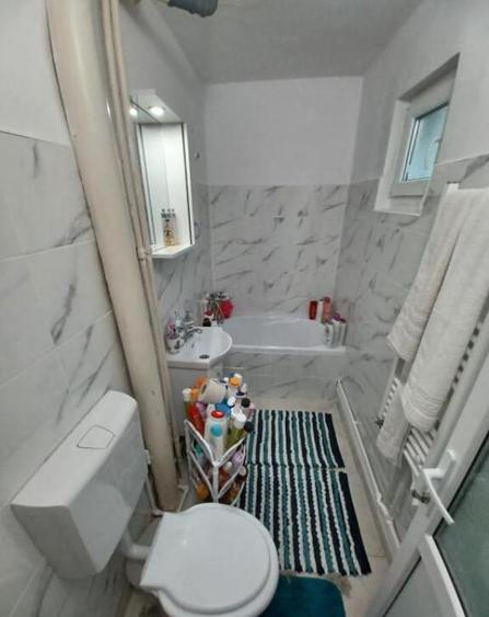 INTRETINUT! Ap 2 camere, ETAJ 3, zona Apollo - 1