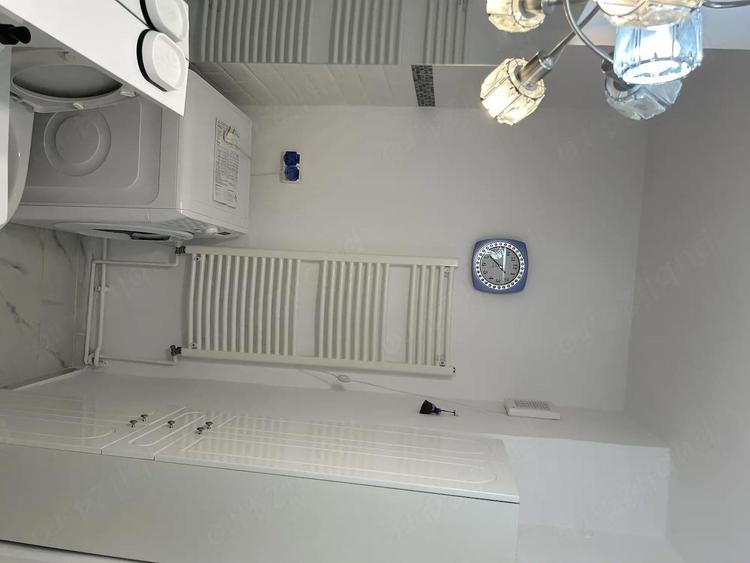 Inchiriez apartament cu o camera - 6