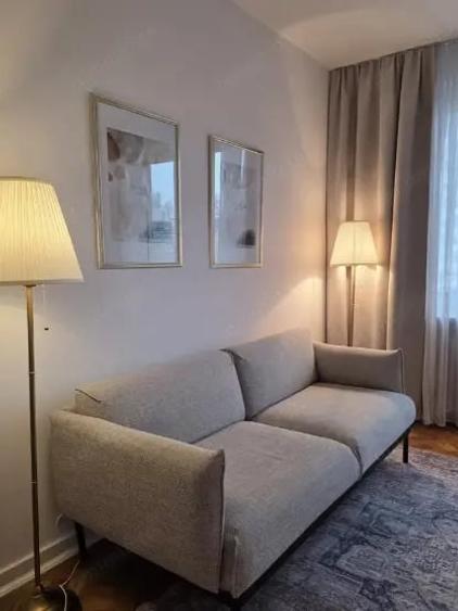 Apartament cu 2 camere decomandat în Politehnica