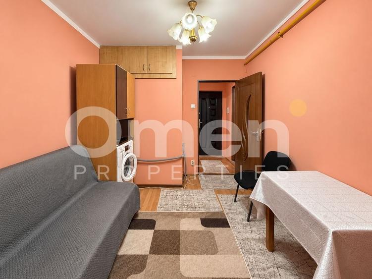 Apartament cu 2 camere semidecomandat, mobilat în Decebal