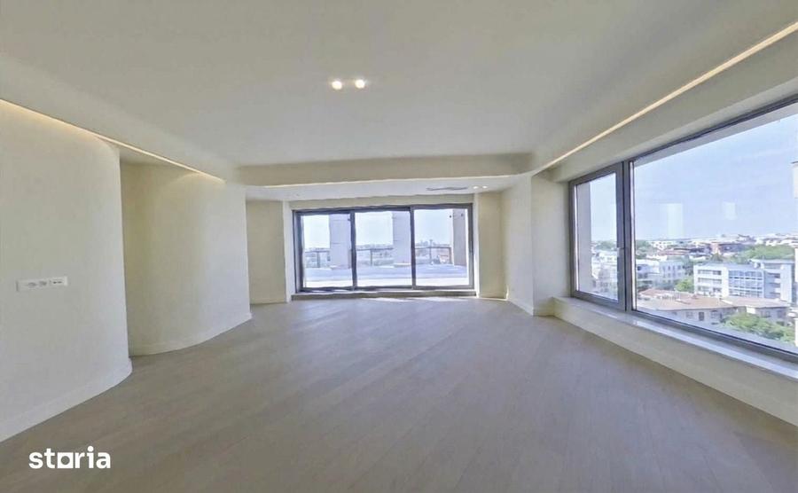 Apartament cu 5 camere în Central