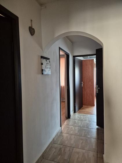 Apartament cu 3 camere decomandat în Ultracentral