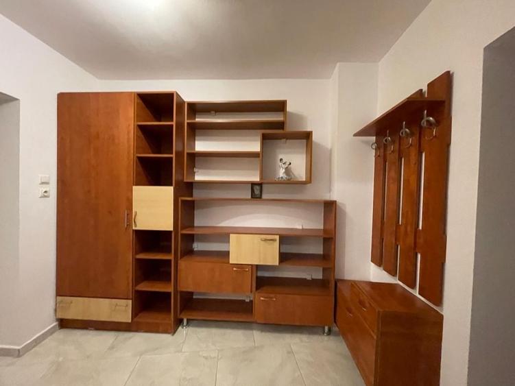 Garsonieră decomandată în Iancului
