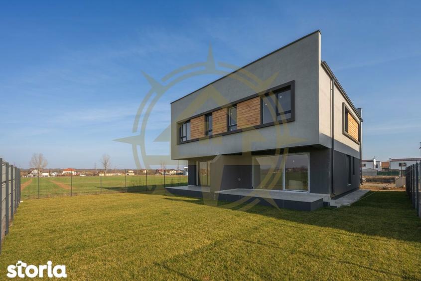 Casă cu 4 camere cu Teren 270 Mp în Balotești