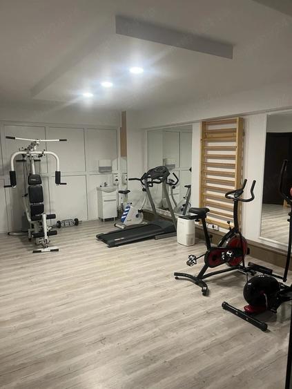 Spațiu comercial, de 30 mp, în Central
