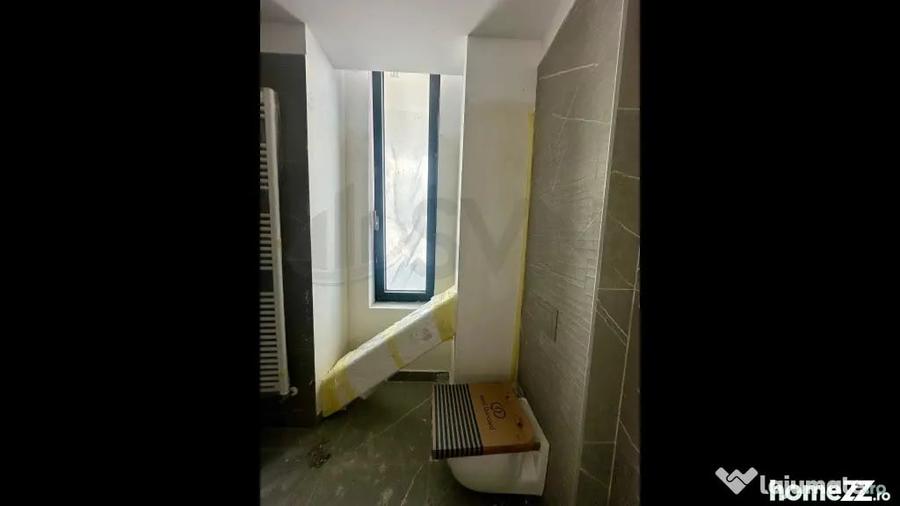 Apartament cu 4 camere decomandat în Aviației