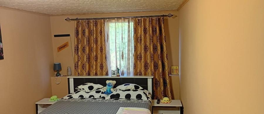Casă cu 2 camere cu Teren 100 Mp în Central