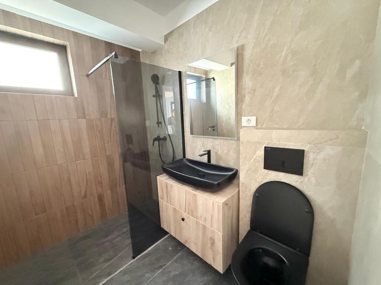Casă individuală cu 5 camere cu Canalizare în Chiajna