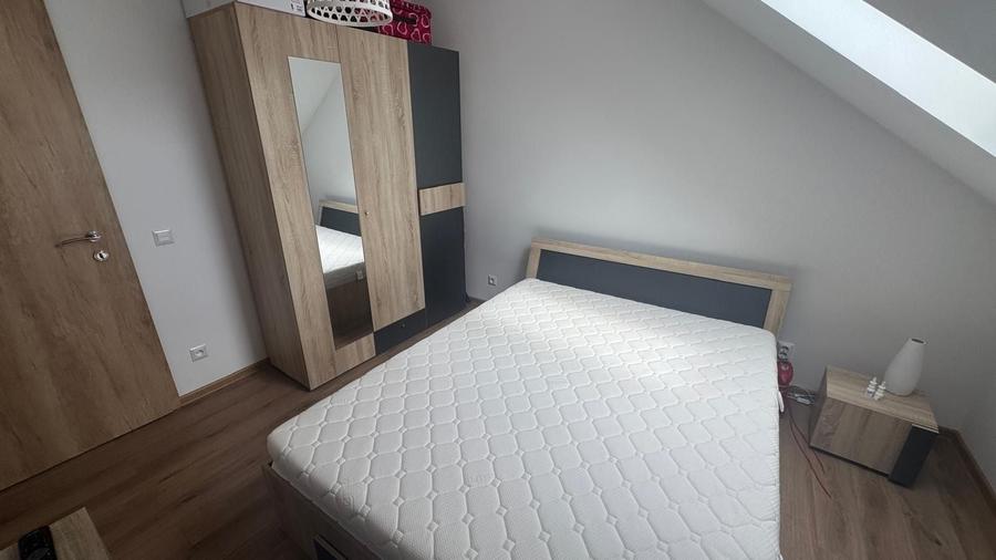 Apartament cu 2 camere decomandat, mobilat în Șelimbăr