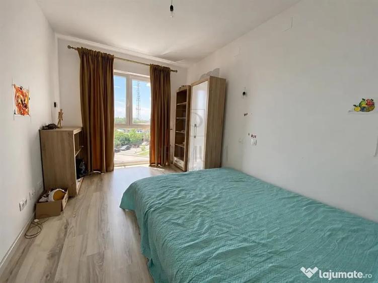 Apartament cu 2 camere semidecomandat în Lipovei