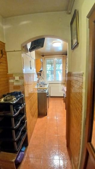 Apartament cu 3 camere nedecomandat, mobilat în Central