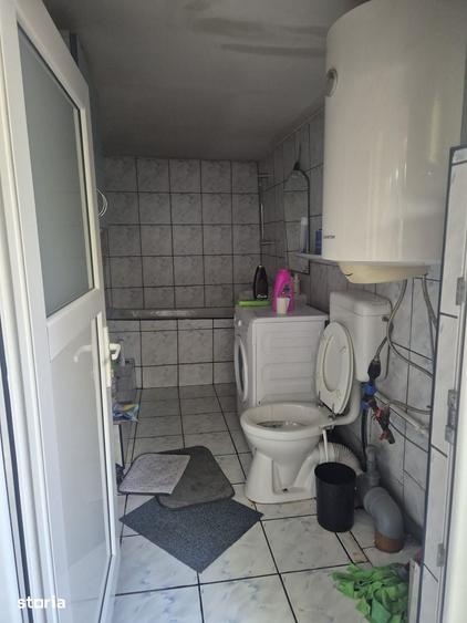 Casă cu 3 camere cu Teren 193 Mp în Străulești