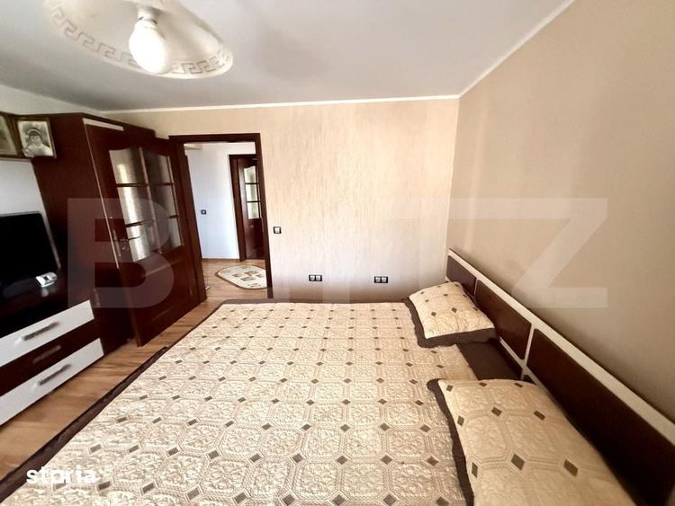 Casă cu 3 camere cu Teren 1342 Mp în Plopu