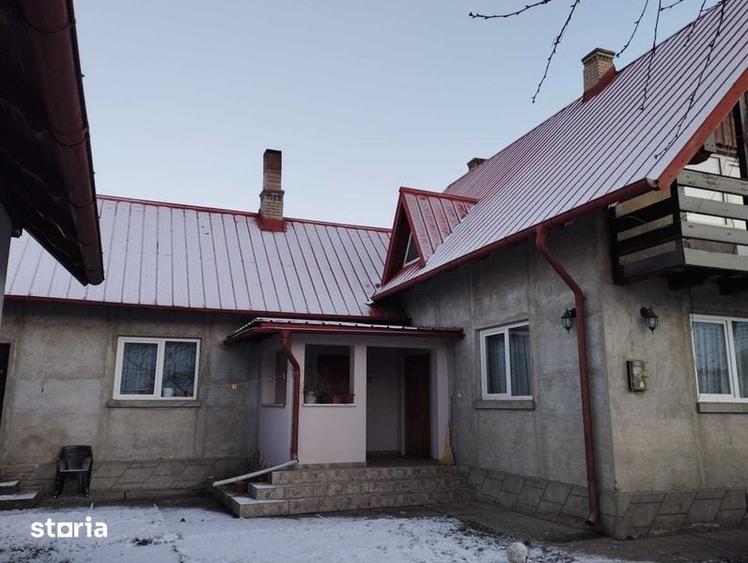 Casă cu 4 camere cu Teren 250 Mp în Central
