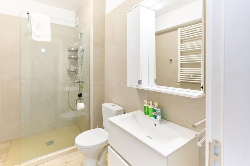 Apartament cu 2 camere decomandat în Mamaia-Sat