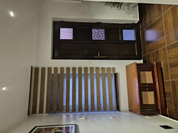 Casă cu 6 camere cu Teren 2000 Mp în Brănești