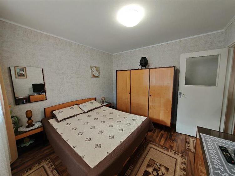 Apartament cu 2 camere semidecomandat, mobilat în Astra