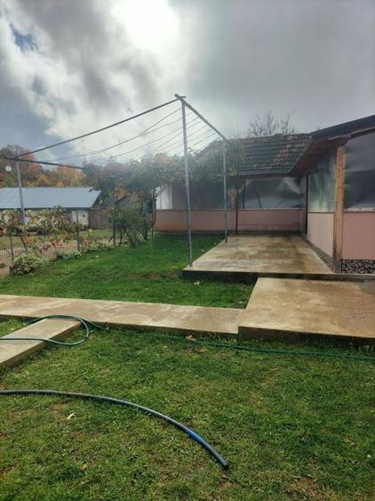 Vand casa cu teren - 6