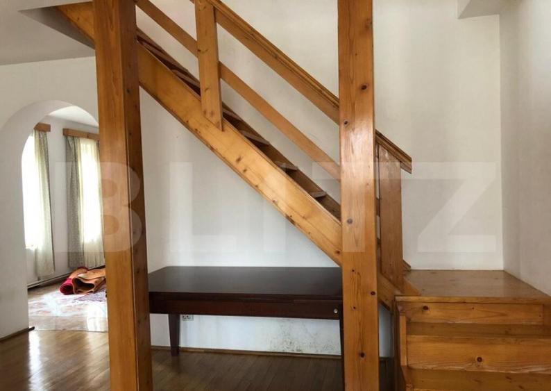 Casa de vanzare, cu 7 camere, 350 mp u & 2850 mp teren - 16