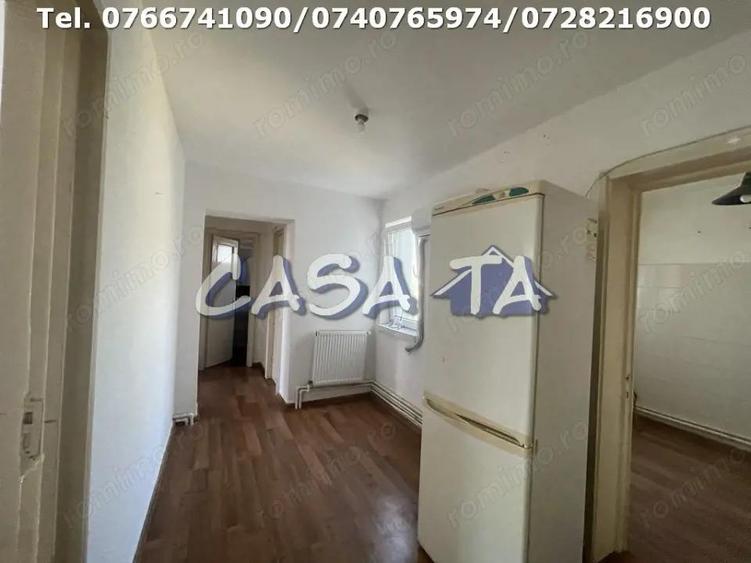 Apartament 3 Camere, Etaj 4, Strada Aleea Teilor - Zona 9 Mai - 8