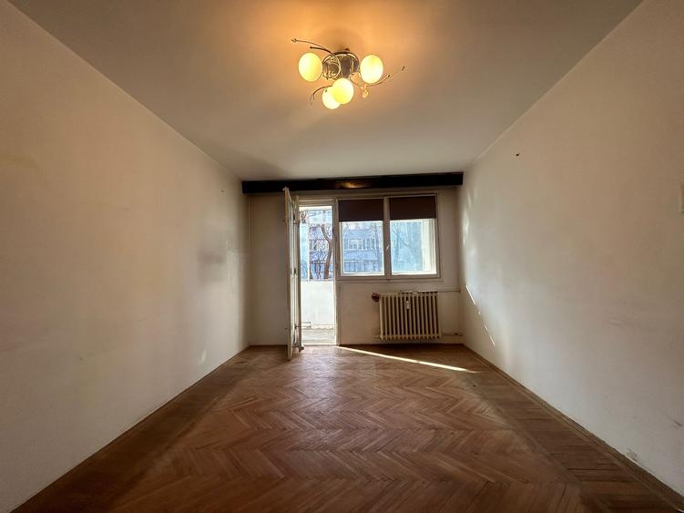 Titan 3 Camere  Parter 74 Mp 12 Min Metrou Bloc Caramida - 4