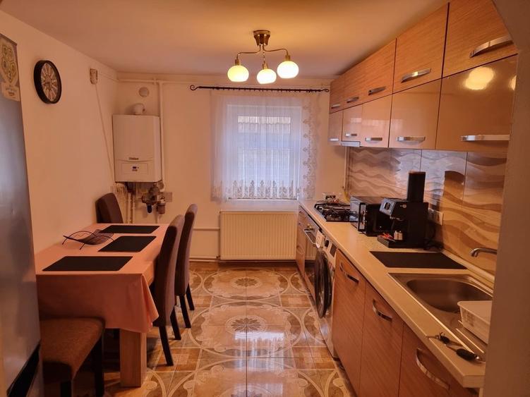 Apartament de inchiriat - 2