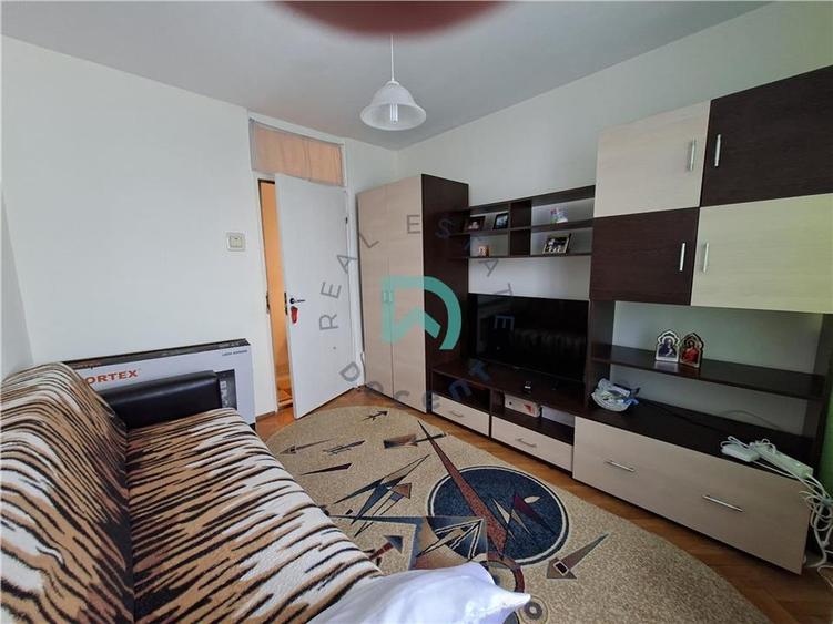 Apartament 3 camere Gemenii, Brasov - 11