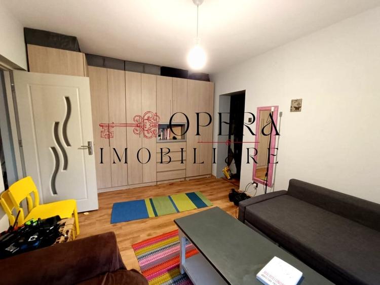 Apartament 2 camere semidecomandat, de vanzare, zona Tatarasi - 2