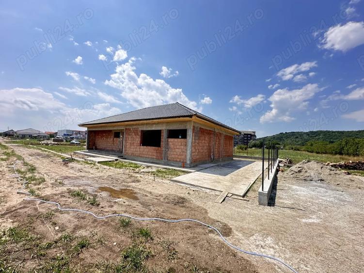 Casa la rosu 191 mp, teren 1000 mp - 6