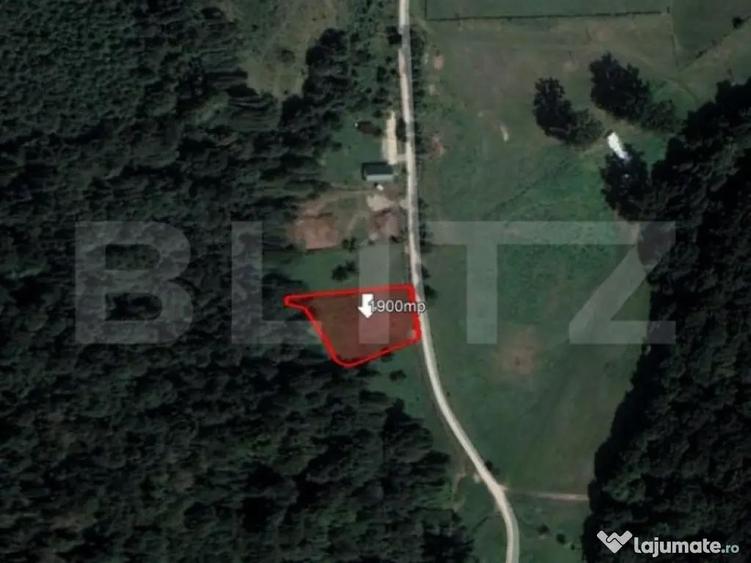 Teren la marginea padurii in Cristian 1900mp - 1