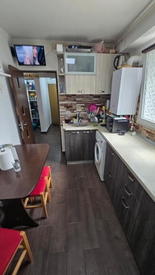 Berceni/Giurgiului/Ap Două camere decomandat, Centrala termica,renovat,totul nou - 16