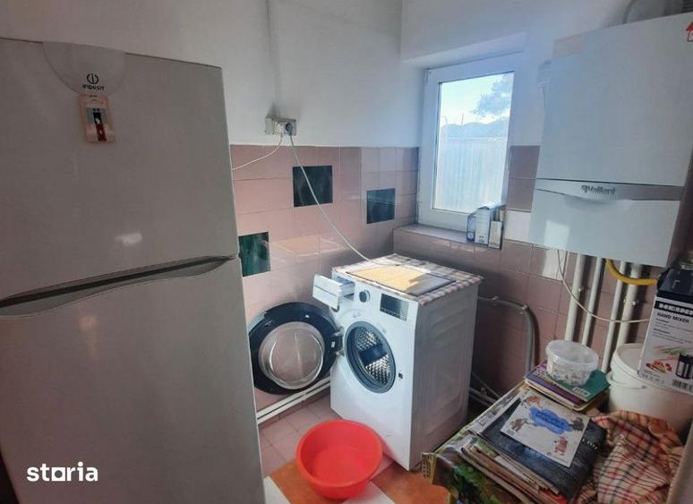 Casă cu 4 camere cu Canalizare în Gara Veche