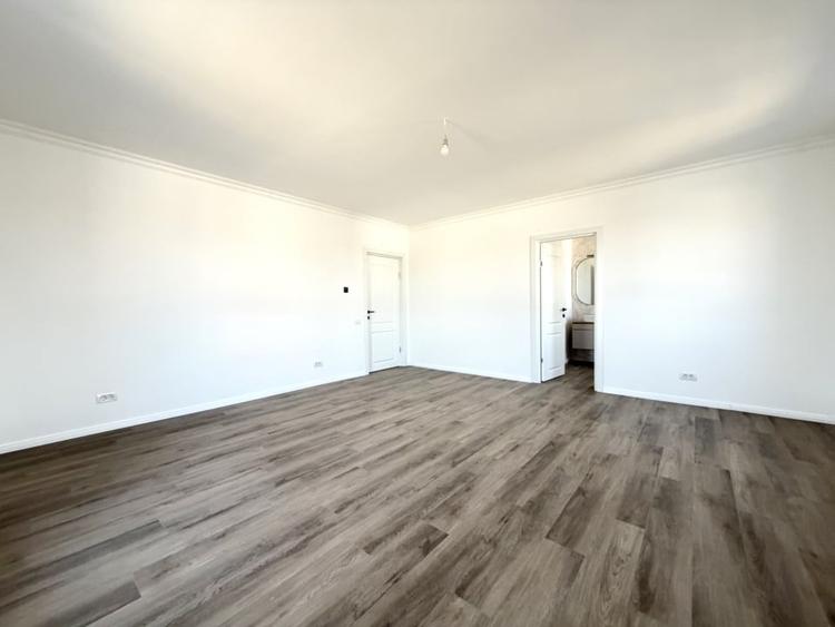 Duplex top, despartit prin garaj, 5 camere, 218 mp utili - Ghiroda - 4