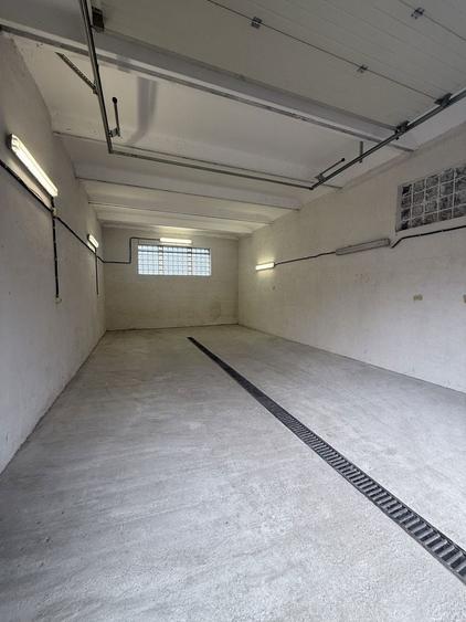 Inchiriez Spatiu Comercial/Garaj/Depozit 70 MP Codlea,Central - 7