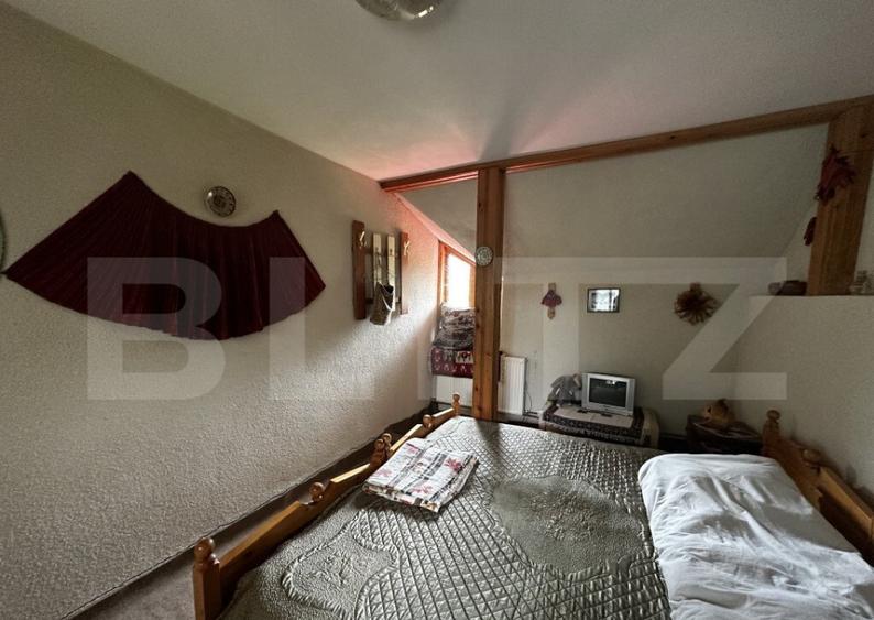 Pensiune turistica, zona Runcu - 11