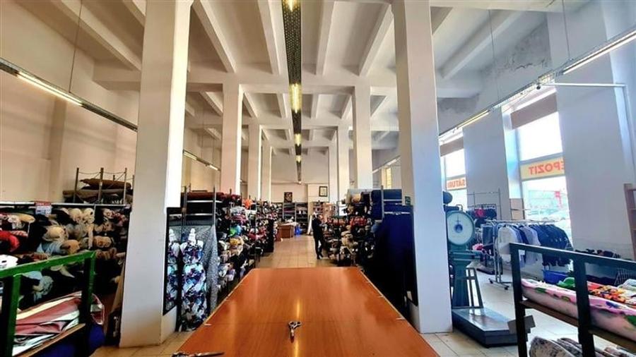 Spatiu comercial 500 mp, zona Gheorghe Lazar, vad comercial. - 6
