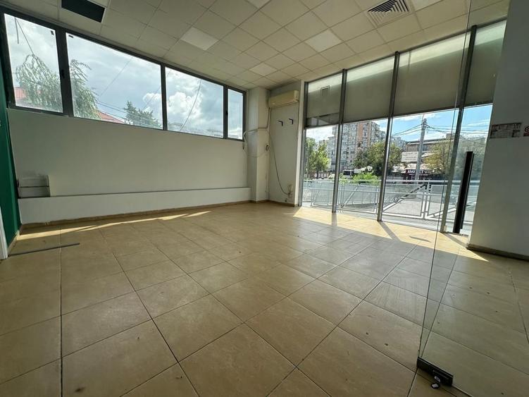 Zona 13 Septembrie Centru Comercial sp 66 mp open space - 3