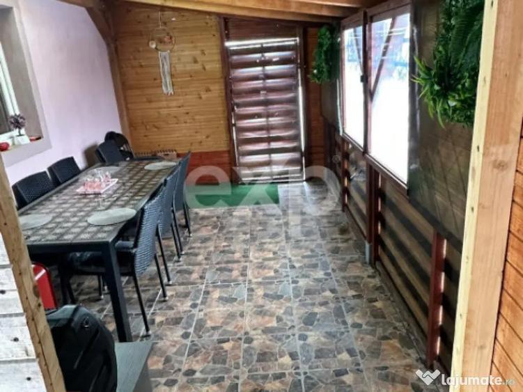 Teren 445 cu fundatie de casa mare + o Casuta locuibila mode - 10