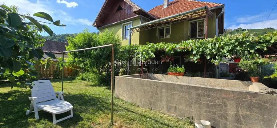 Casa de vanzare, 360 Mp teren, zona centrala, Sighisoara Casa de vanzare, 360 Mp teren, zona centrala, Sighisoara