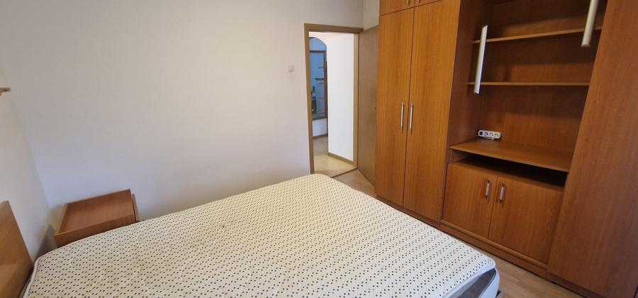 Apartament cu 2 camere decomandat si pivnita de vanzare in Vasile Aaron - 8