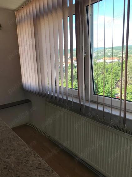 Apartament de vanzare - 2