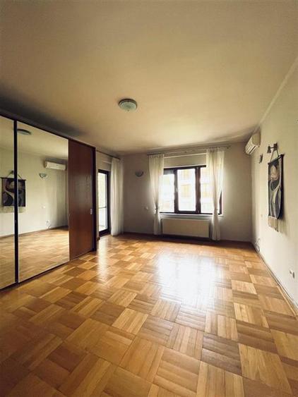 Vanzare Casa Vila cu piscina gradina 2500 mp Pipera - 26