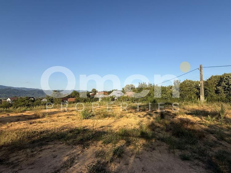 Teren intravilan de vânzare în Groși 713 mp, central - 5