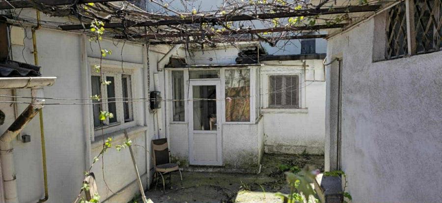 CASA 3 CAMERE CU TEREN SI SPATIU COMERCIAL - TROCADERO - 7