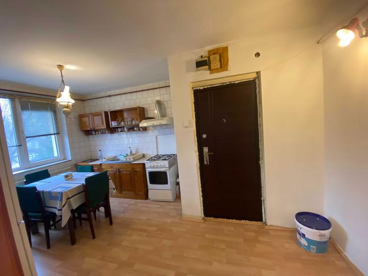 Ap 2 camere decomandate Titulescu, Scoala nr 12 - 3