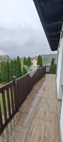 Casa individuala mobilata 6 camere si teren de 500 mp in Talmaciu - 9