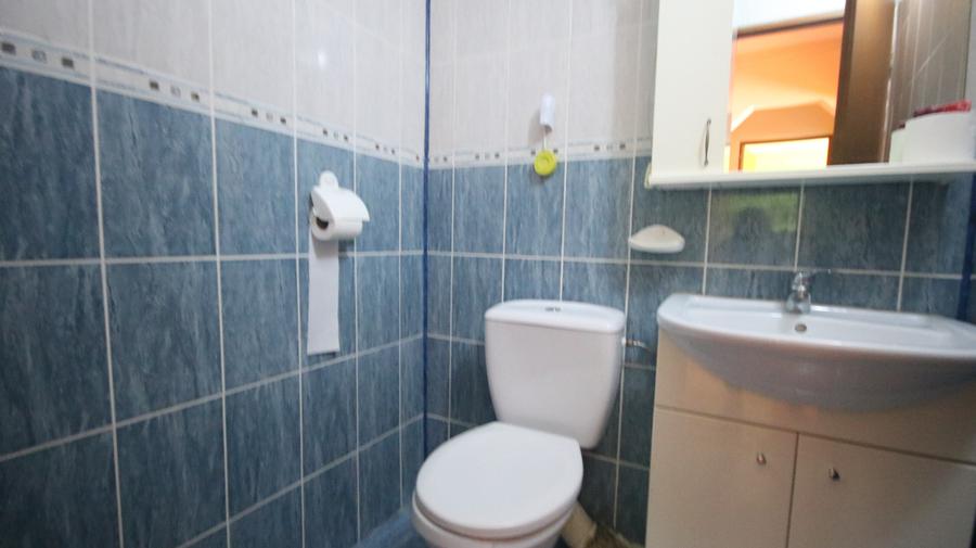 Apartament cu 3 camere in zona Soarelui - 23