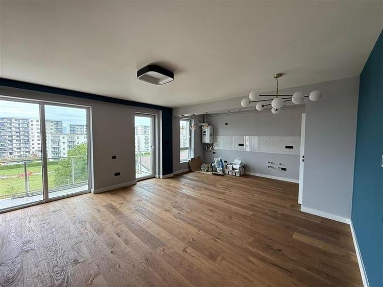 Exclusvitate, Apartament 3 camere, 86 mp utili, Zona Tractorul, Brasov - 14