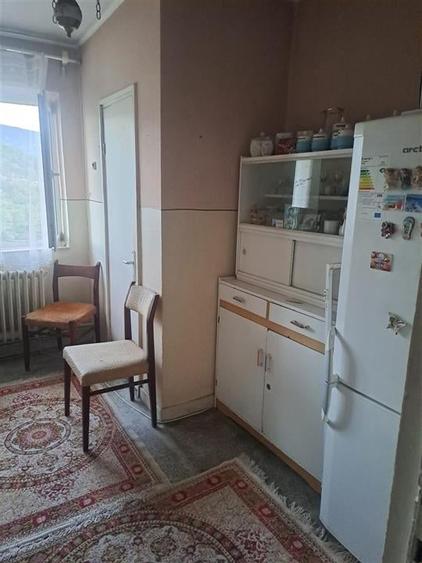 APARTAMENT DE VANZARE 2 CAMERE - TG OCNA - 6